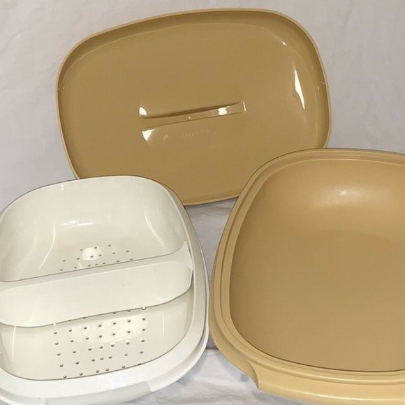 Vintage Harvest Gold Steamer Serving Bowl - Picture 3 of 8